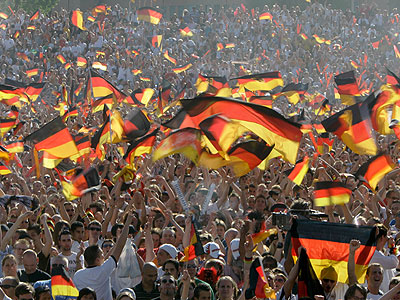 fans public viewing