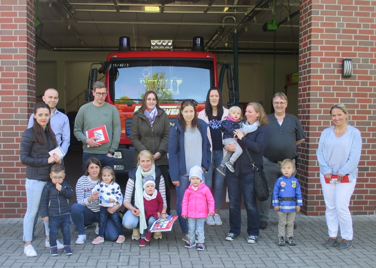13 05 Krippe Besuch Feuerwehr Heisfelde