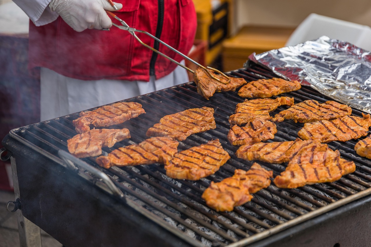 Andacht, anschl. Pfingstgrillen